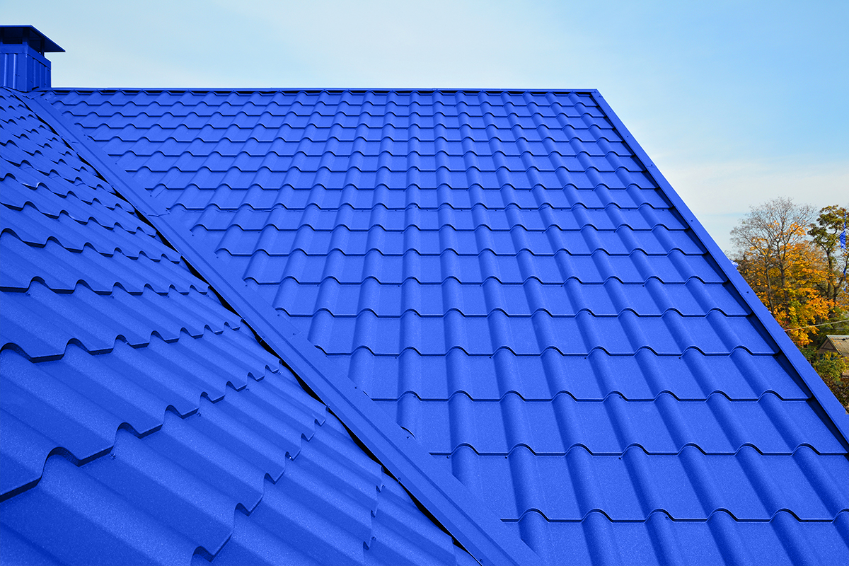 Example of Blue 20G599 color on metal roof